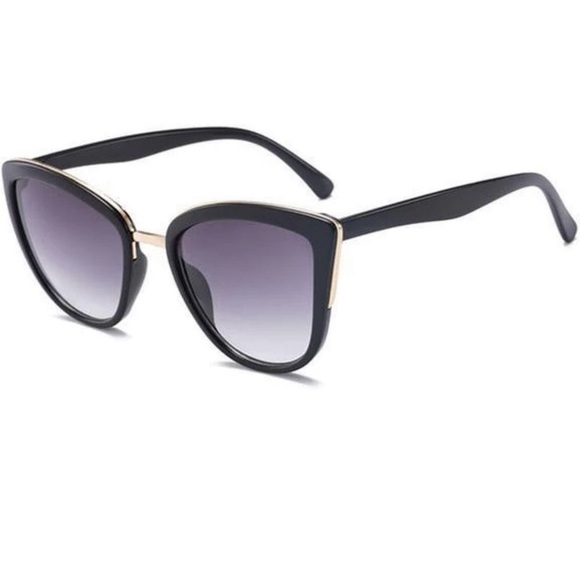 Greeksglasses Accessories - Sunglasses by Greeksglasses Kylie style, Black, tortuous Brown on other listing